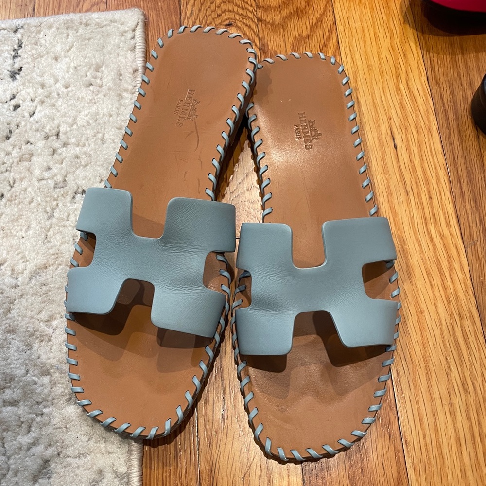 Hermes oran sandals